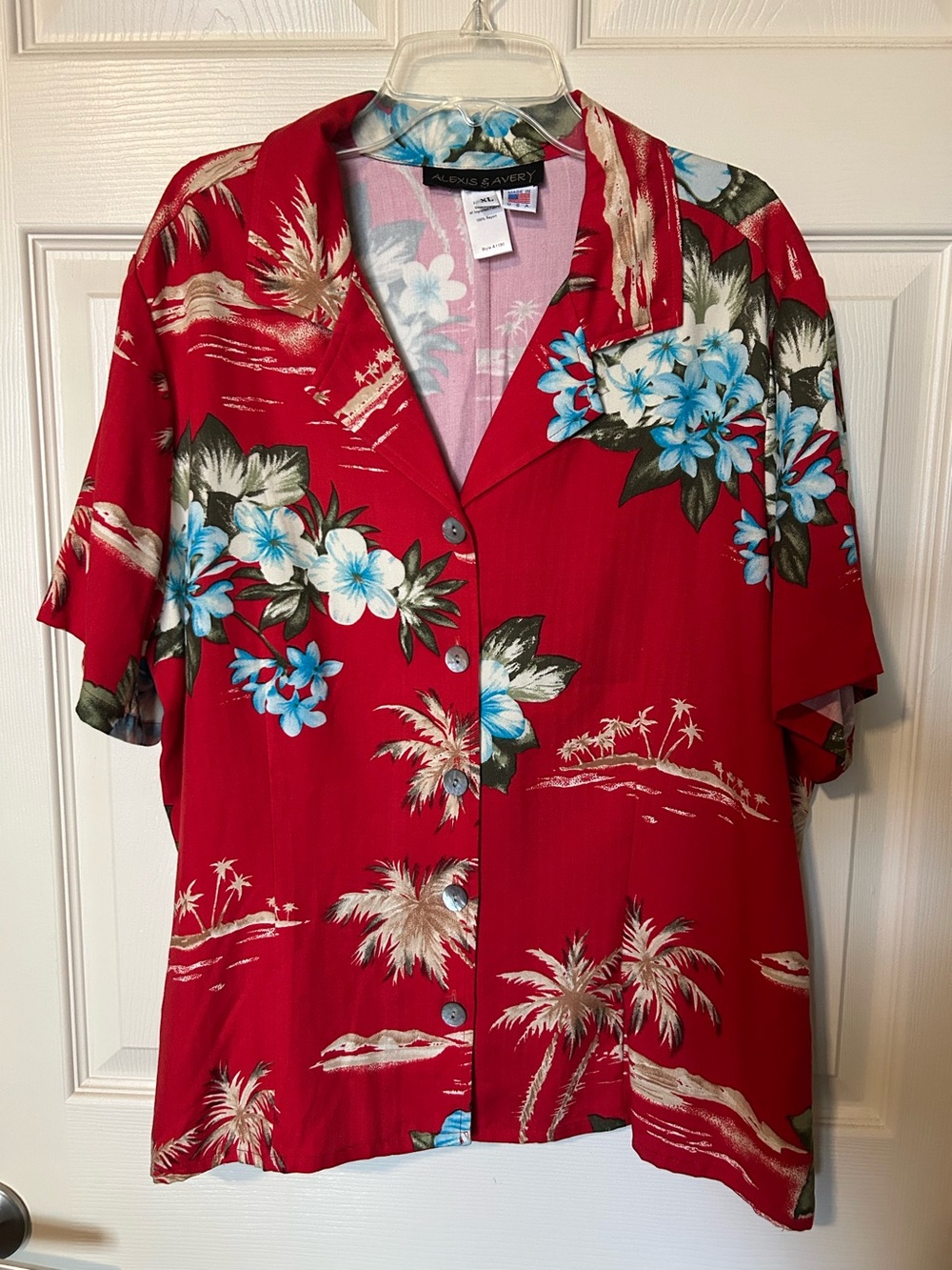 Alexis & Avery Hawaiian Rayon Shirt Red Floral Palm Tree USA XL Vintage Boho